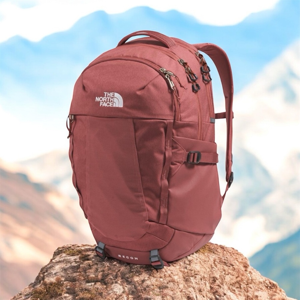 The North Face Women’s Recon 30 Liter Backpack - Picture 2 of 10